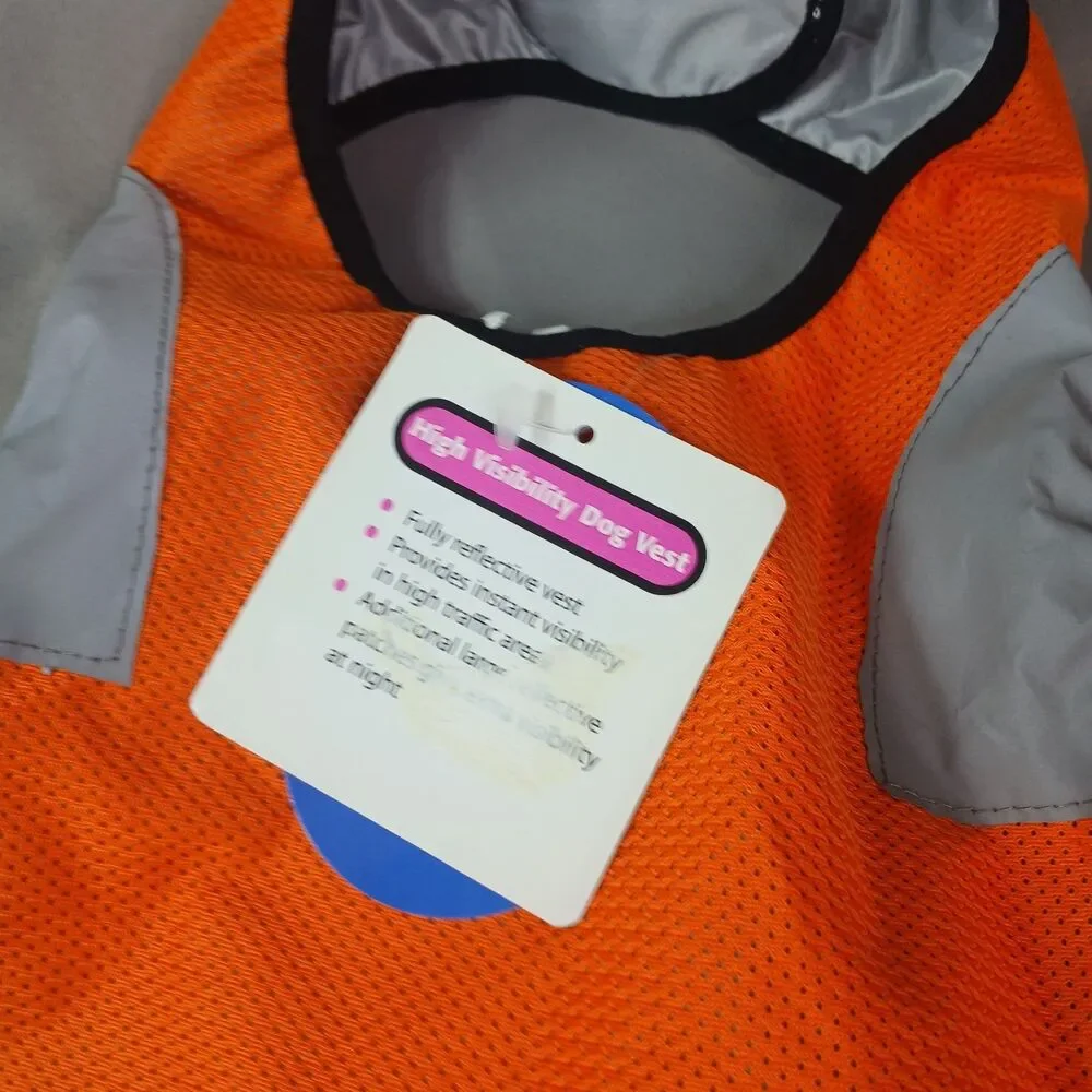 Dog Outdoor Reflective Vest Size M New with Tags